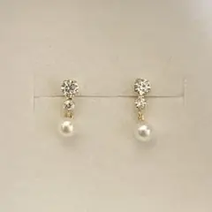 【新品】ジュエリーツツミ　TSUTSUMI 10金 淡水パール　K10YGピアス