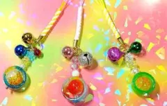 かとちのハンドメイド❣️カラフルビーズストラップ ！