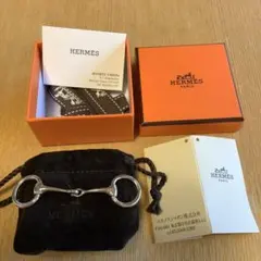 HERMES ミニモール エルメスツイリーリング スカーフリング ツイリー 《ミニ・モール》 | Hermès - エルメス-公式