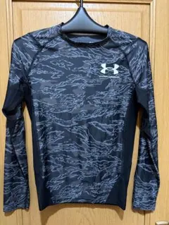 アンダーアーマー　UNDER ARMOUR アイソチル 迷彩　カモのサムネイル