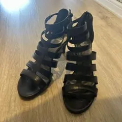 Stuart Weitzman グラジエーター ストラップヒールサンダル24.5のサムネイル