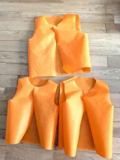 発表会　オレンジ 不職布 ベスト大中小3つの大きさの3枚セット