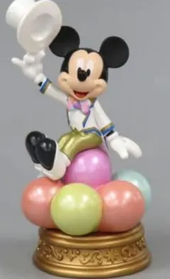 ディズニーストア　フラッグシップ　　Disney 　フィギュア　くじ　ミッキー
