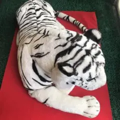 大きなホワイトタイガー縫いぐるみ