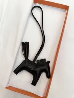 【未使用】エルメス　ロデオチャーム　ロデオタッチ　PM ブラック　アリゲーター