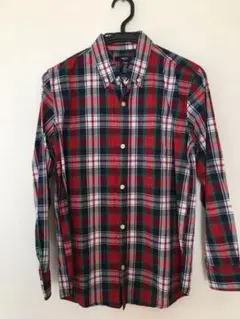 チェックシャツ
