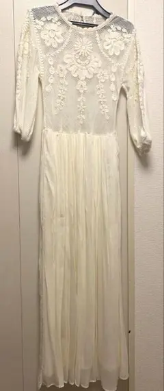 ZARAコンビネーション刺繍ワンピース