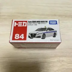 トミカ No.84 トヨタ クラウン 個人タクシーのサムネイル