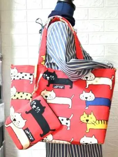 専用です。A4対応 マチ広肩掛トートバッグとポーチ コットンこばやし猫柄