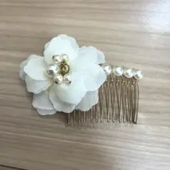 ヘアアクセサリー　パール　白　花　結婚式　浴衣　髪飾り　かんざし　ヘアアレンジ