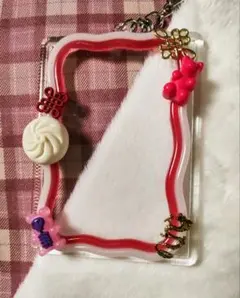 B8　トレカキーホルダー　トレカケース　中華　チャイナ　チェリーレッド