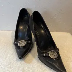 GUCCI ハイヒールのサムネイル