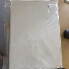 ホワイトiPadケース 360度回転式 + ガラスフィルム付