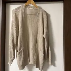 シューラルー　カーディガン　ベージュ
