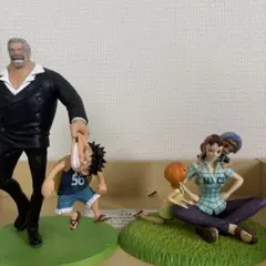 ワンピース フィギュア ガープ ルフィ ベルメール ナミ ノジコのサムネイル