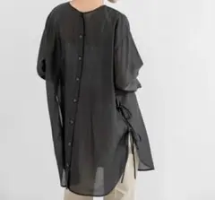 LOWRYSFARM ローリーズファーム 2WAYシアースリットシャツ ブラック