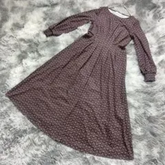 ​【OFUON】オフオン 総柄ロングワンピース ウエストタック 36 ブラウン系