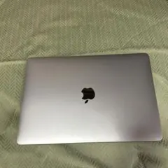 MacBook Pro 2020 13インチ i5 16GB 512GB