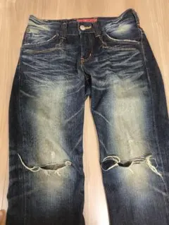 EDWIN　ジーンズ　膝ダメージ加工 濃紺　タイムセール！！