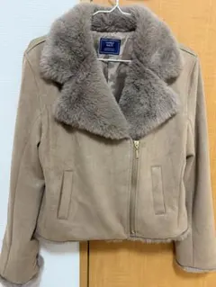 MARBLE WALTZ フェイクファーショートコート