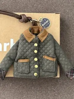 Barbour キルティングジャケット型キーホルダー