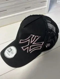 値下げ⭕️NEW ERA ニューヨークヤンキース キャップ ブラック ピンクのサムネイル