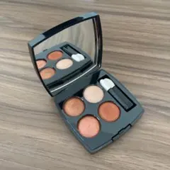 シャネルアイシャドウ/レ キャトル オンブル372ブーケ アンブレ【数回使用】