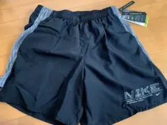 新品 NIKE ナイキ ショートパンツ 短パン 黒 L トレーニングパンツ