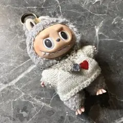ラブブ POP MART THE MONSTERS ぬいぐるみキーホルダー