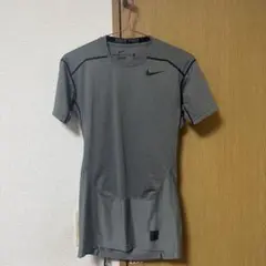 Nike Pro Hypercool インナー