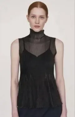 CFCL SLEEVELESS BUST FLARE TOP - メルカリ