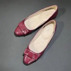 エナメル リボン パンプス