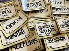 ヴィンテージ　ファーマシーラベル　ジャンクジャーナル　① 印刷可能な医療薬局用ヴィンテージ毒物ラベルセット1、ジャンク