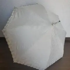 アプレビュート　白 折りたたみ日傘 晴雨兼用　Apleberute　パゴダ