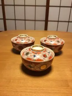 有田焼・赤絵　色絵金彩煮物椀３客