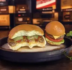 食品サンプル♡リアルなハンバーガー＆ハンバーガー新品