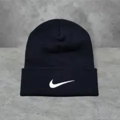 【90’s】NIKE ビーニー　ニット帽　刺繍ロゴ　古着　希少　菅田将暉 菅田将暉着用 90's ナイキnike ニット帽 銀タグ - メルカリ
