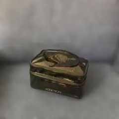 アディクション ノベルティポーチ