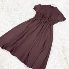 ノーカラーワンピース　ロングワンピース　フレンチスリーブ　ブラウン