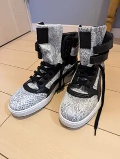 2026年最新】puma sky hiの人気アイテム - メルカリ