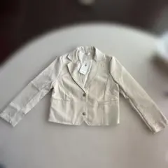 アイボリー テーラードジャケット