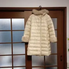 クリーム色 ダウンジャケット ファー付き　ICHIE