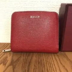 美品BALLY バリー　二つ折財布　赤のサムネイル