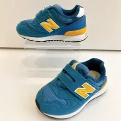 ニューバランス スニーカー