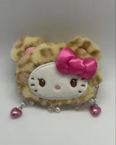 ハローキティ　ヘアクリップ　ギャルクマ