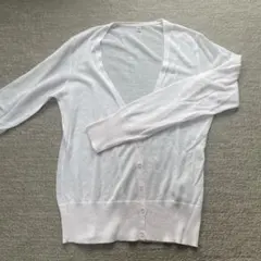 薄いピンクのVネックカーディガン M