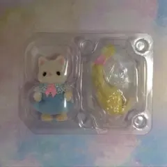 シルバニアファミリー 赤ちゃんおしゃれヘアシリーズ シルクネコの赤ちゃん