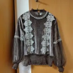 シーナデレイ　ベロアカットソー