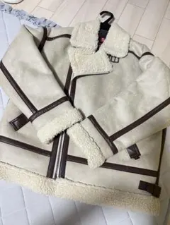 ★アルファ　ALPHA INDUSTRIES アイボリー ムートンコート コート