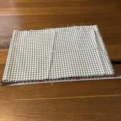 グリーンとホワイトのギンガムチェック生地　はぎれ 約19×60cm